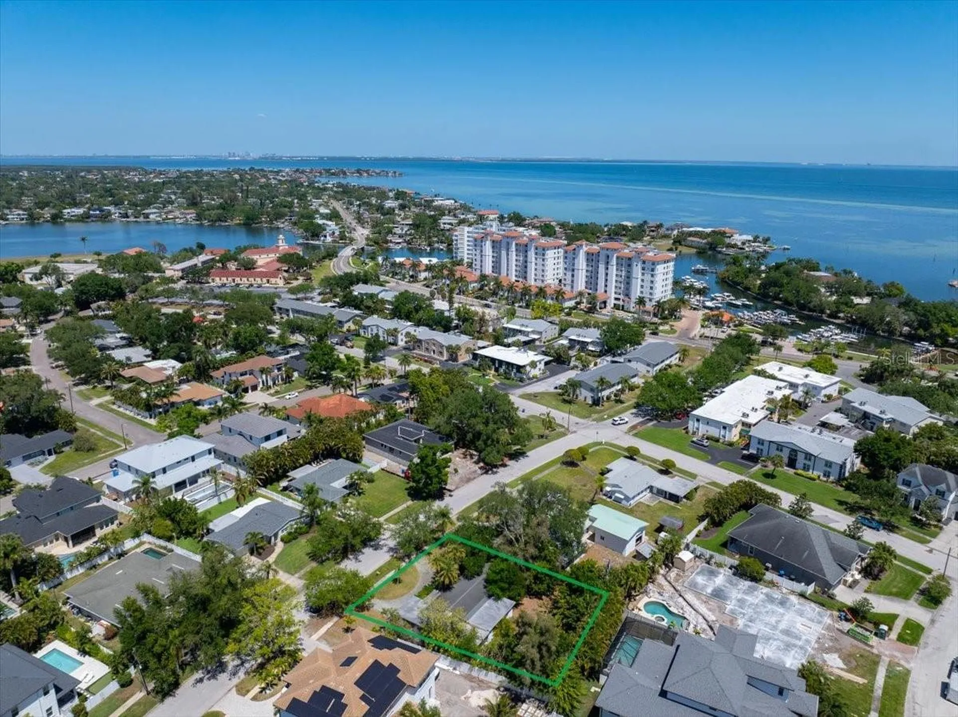 459 Bayview Drive NE St Petersburg FL 33704
