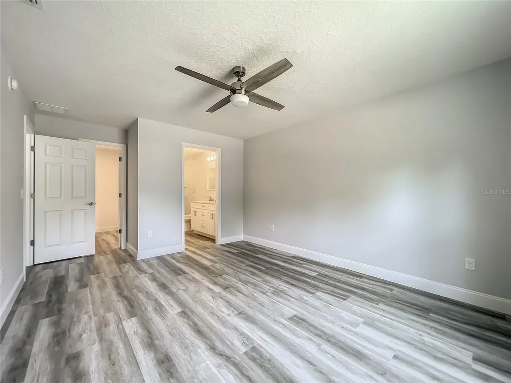 15962 SW 53rd Court Ocala FL 34473