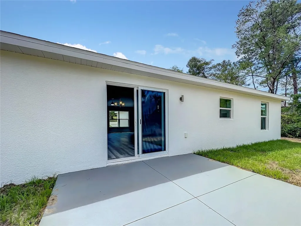 15962 SW 53rd Court Ocala FL 34473