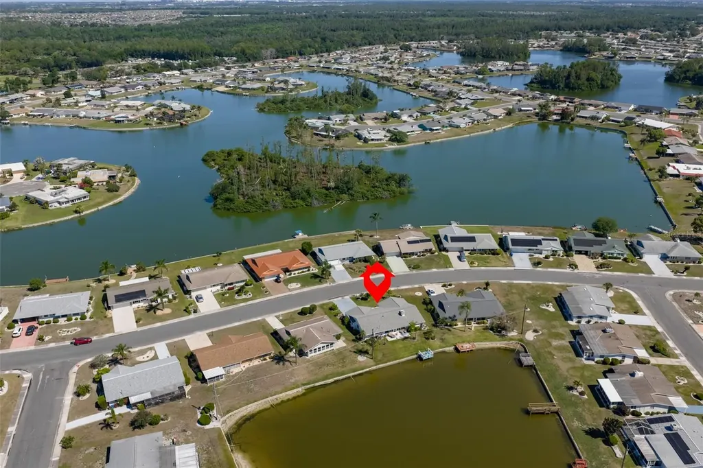 1704 Danbury Drive Sun City Center FL 33573