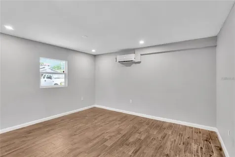 2223 Gordon Street Tampa FL 33605