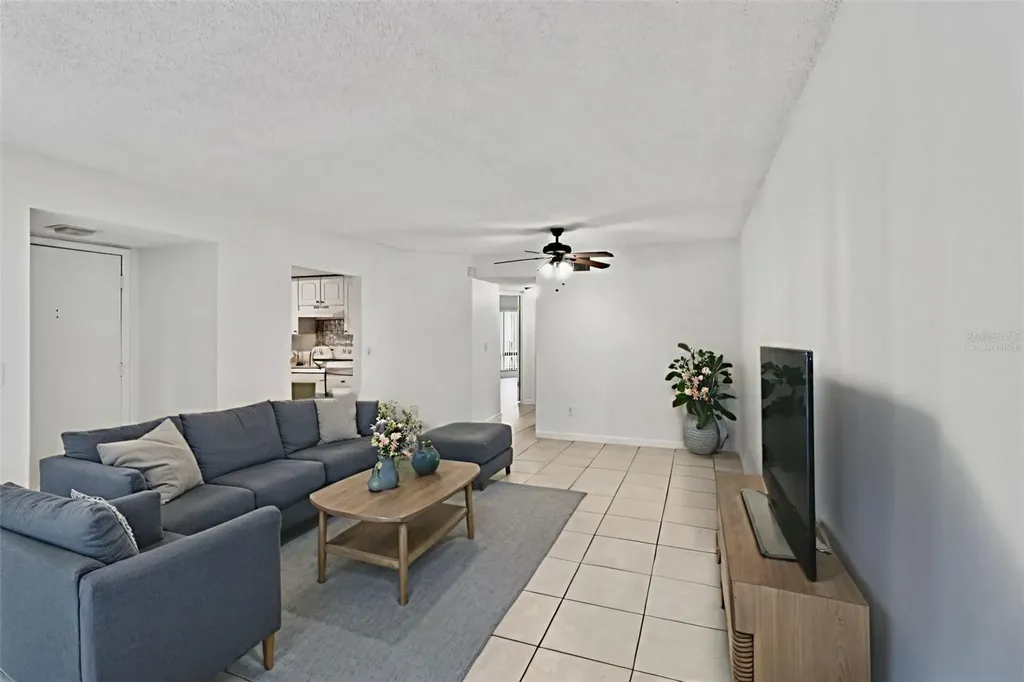4369 Aqua Vista Drive Orlando FL 32839