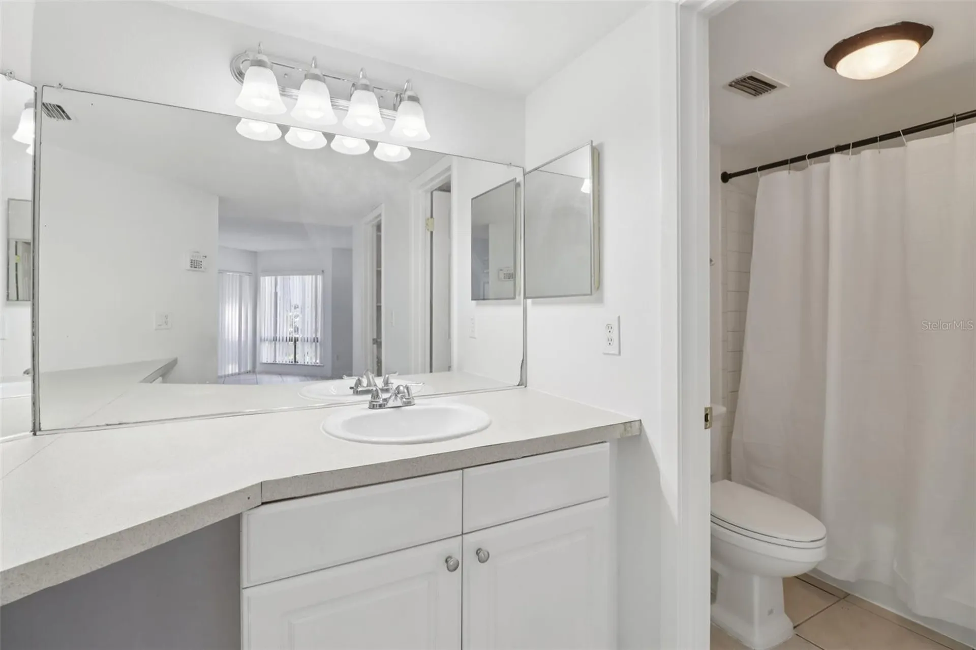 4369 Aqua Vista Drive Orlando FL 32839
