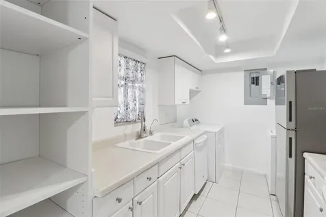 4369 Aqua Vista Drive Orlando FL 32839