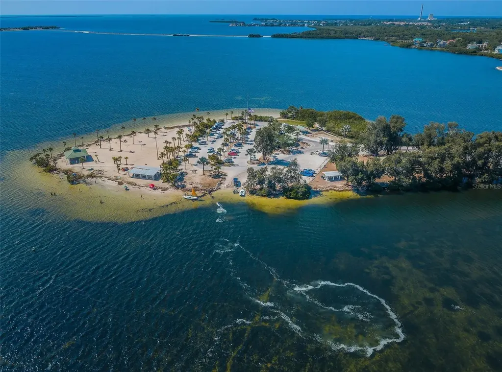 315 Bath Street Tarpon Springs FL 34689