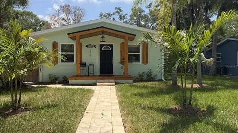 315 Bath Street Tarpon Springs FL 34689
