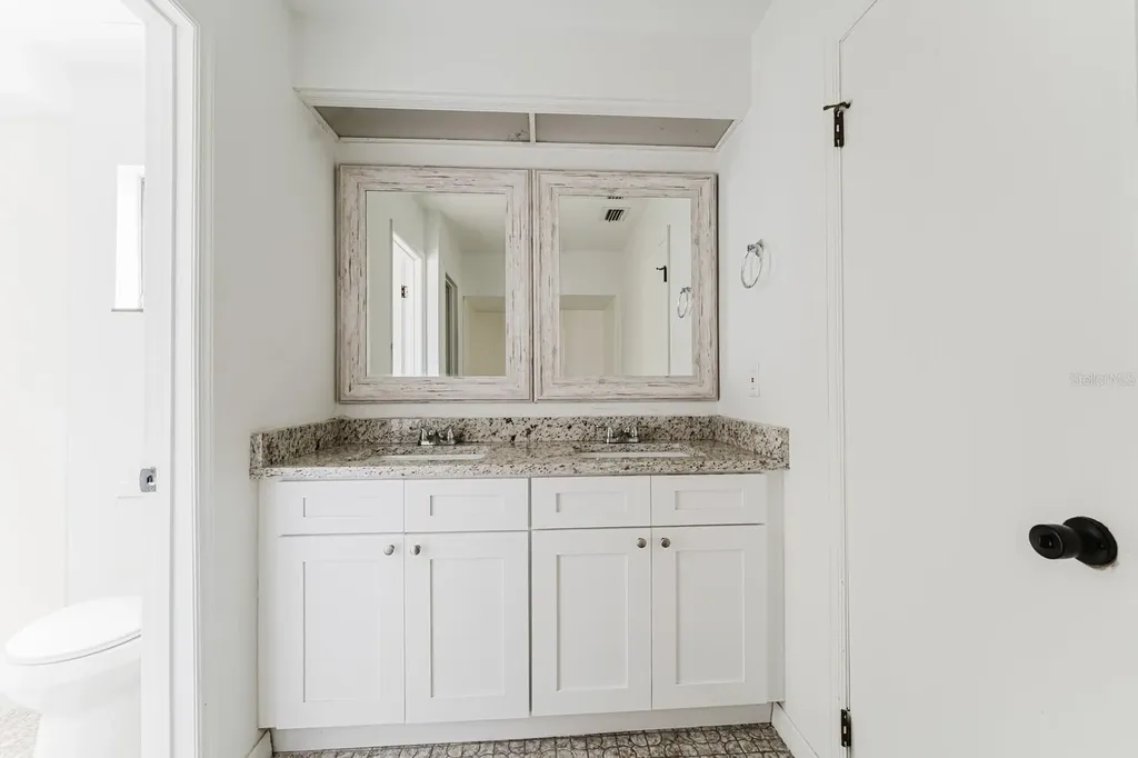 96 E Bayshore Drive Port Orange FL 32127