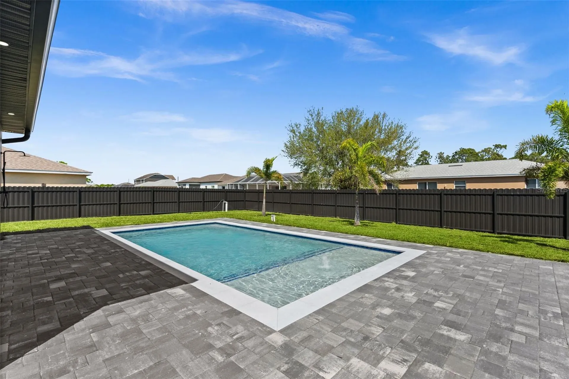 2519 NW 18th Place Cape Coral FL 33993