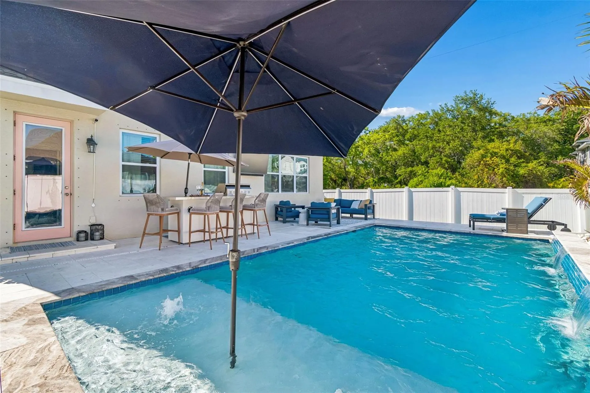 7602 S West Shore Boulevard Tampa FL 33616