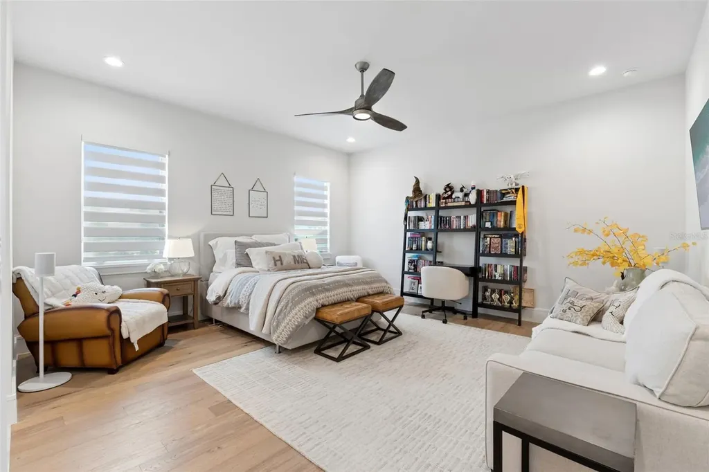 15220 Pendio Drive Bella Collina FL 34756