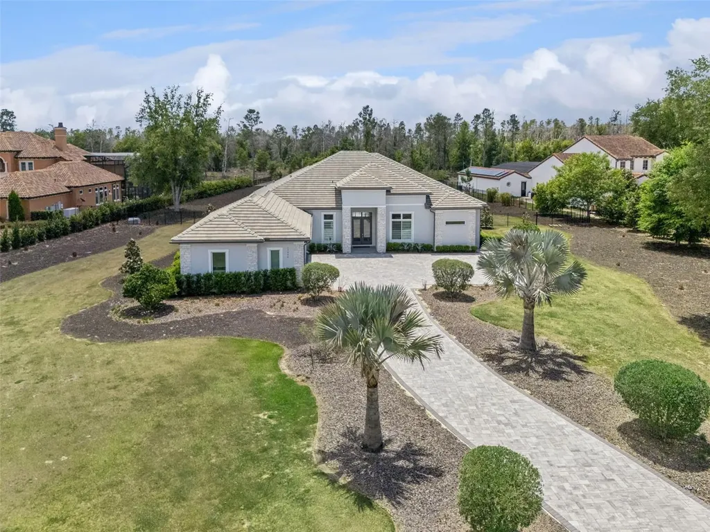 15220 Pendio Drive Bella Collina FL 34756