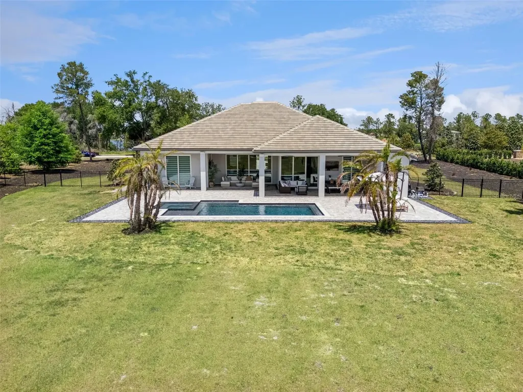 15220 Pendio Drive Bella Collina FL 34756