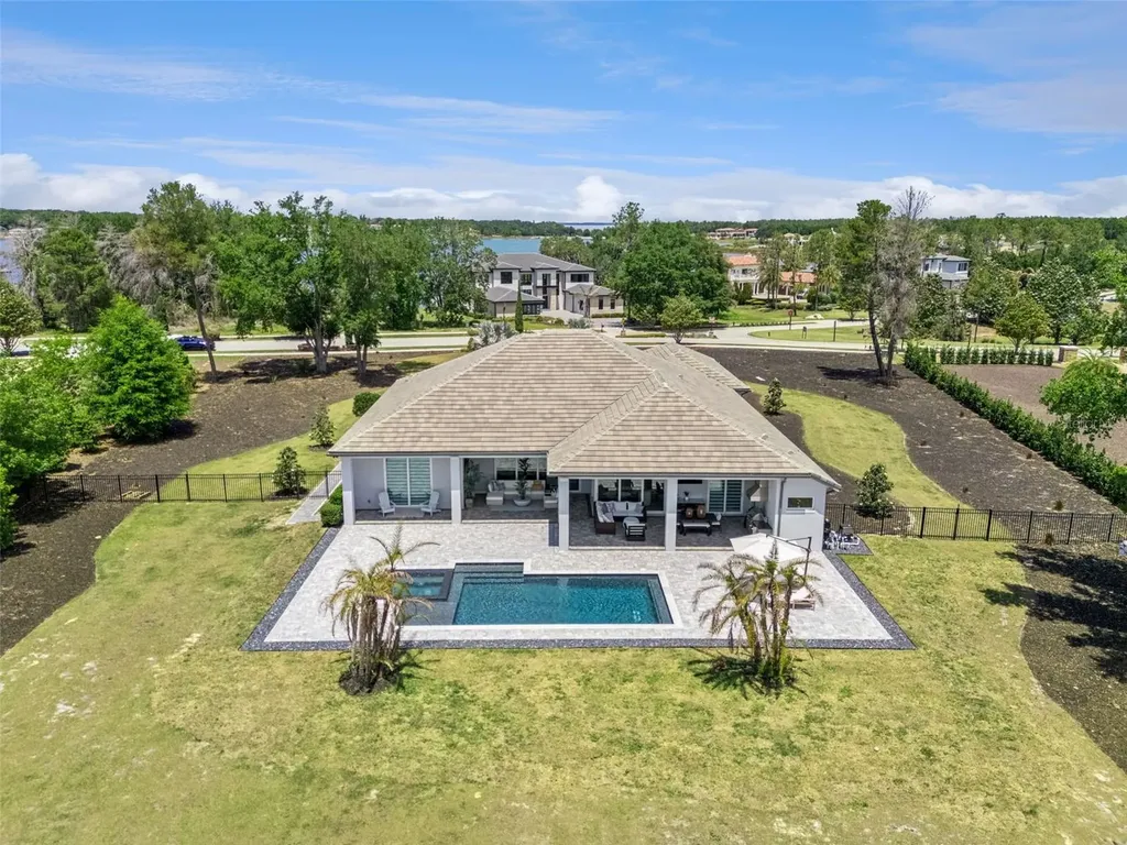15220 Pendio Drive Bella Collina FL 34756