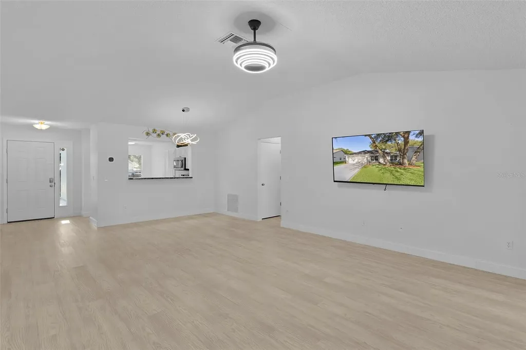 206 Desota Court The Villages FL 32159