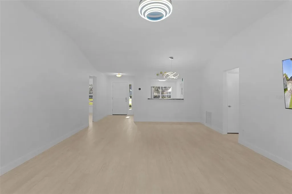206 Desota Court The Villages FL 32159
