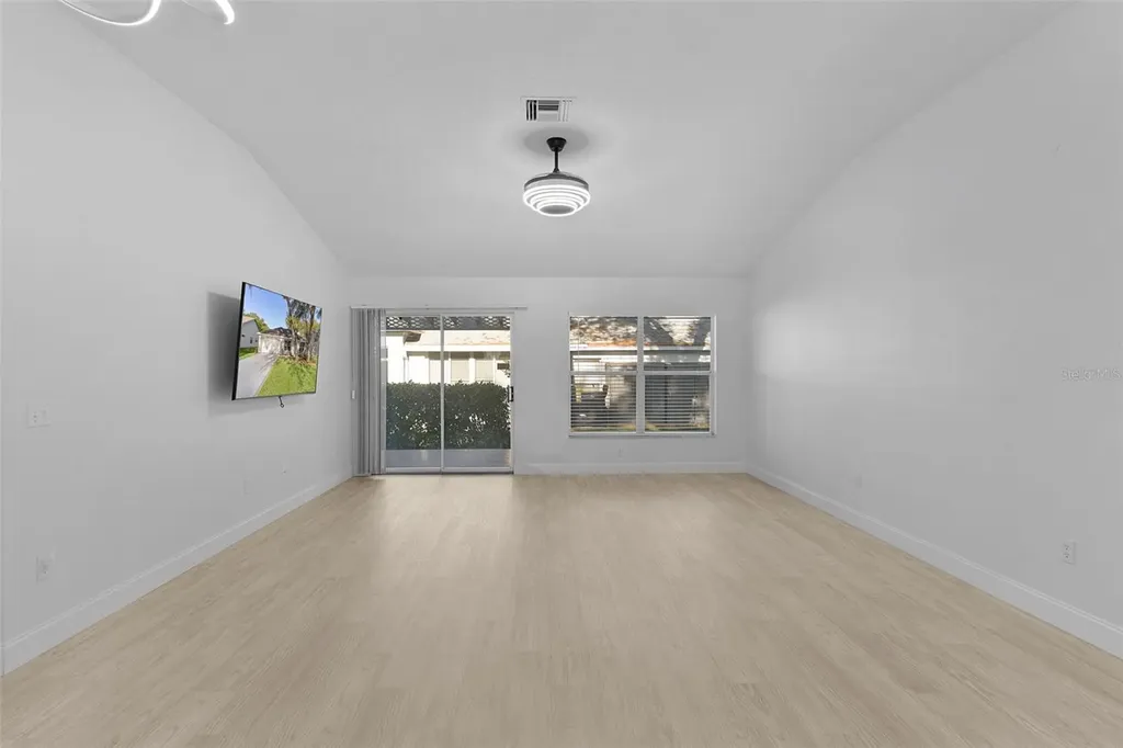 206 Desota Court The Villages FL 32159