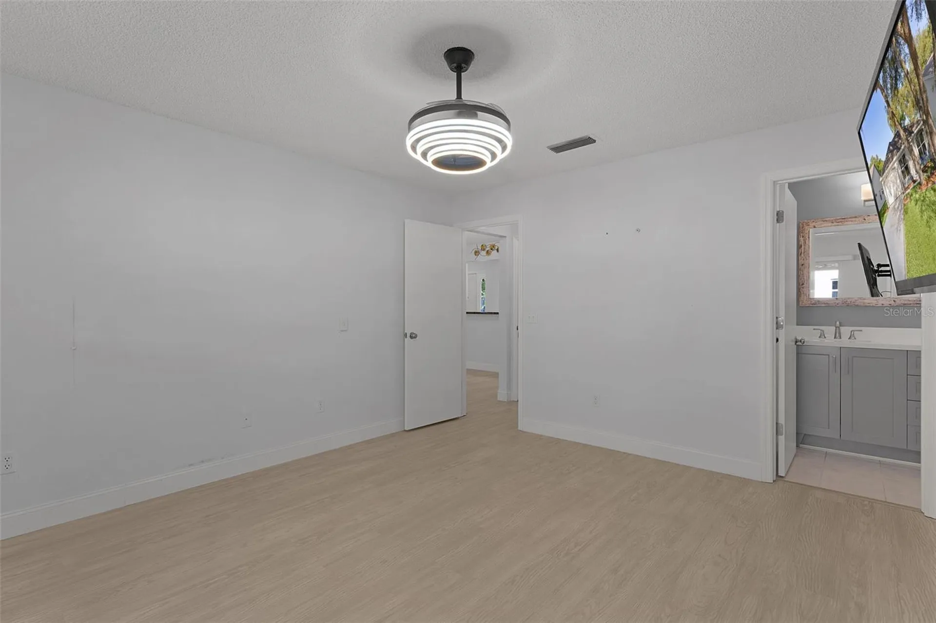 206 Desota Court The Villages FL 32159