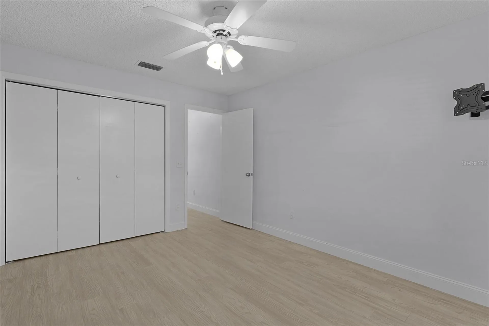 206 Desota Court The Villages FL 32159