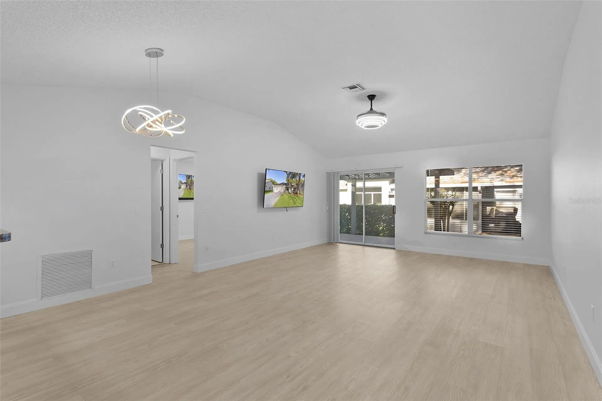 206 Desota Court The Villages FL 32159