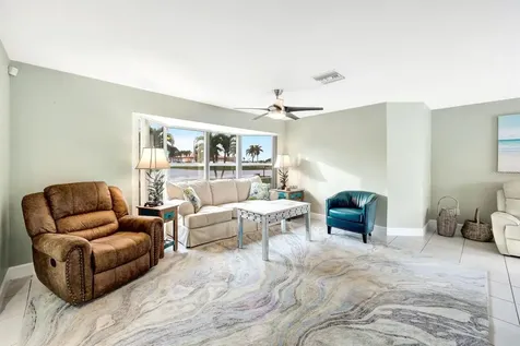 5103 Pelican Boulevard Cape Coral FL 33914