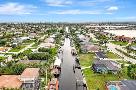 5103 Pelican Boulevard Cape Coral FL 33914