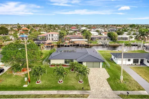 5103 Pelican Boulevard Cape Coral FL 33914