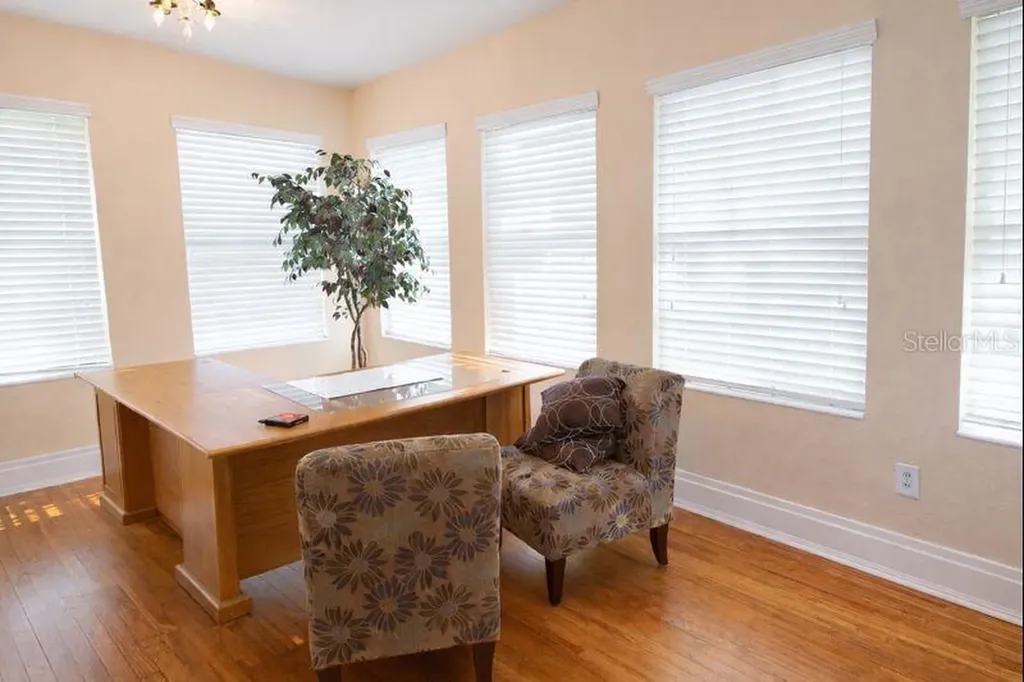725 W Central Avenue Winter Haven FL 33880