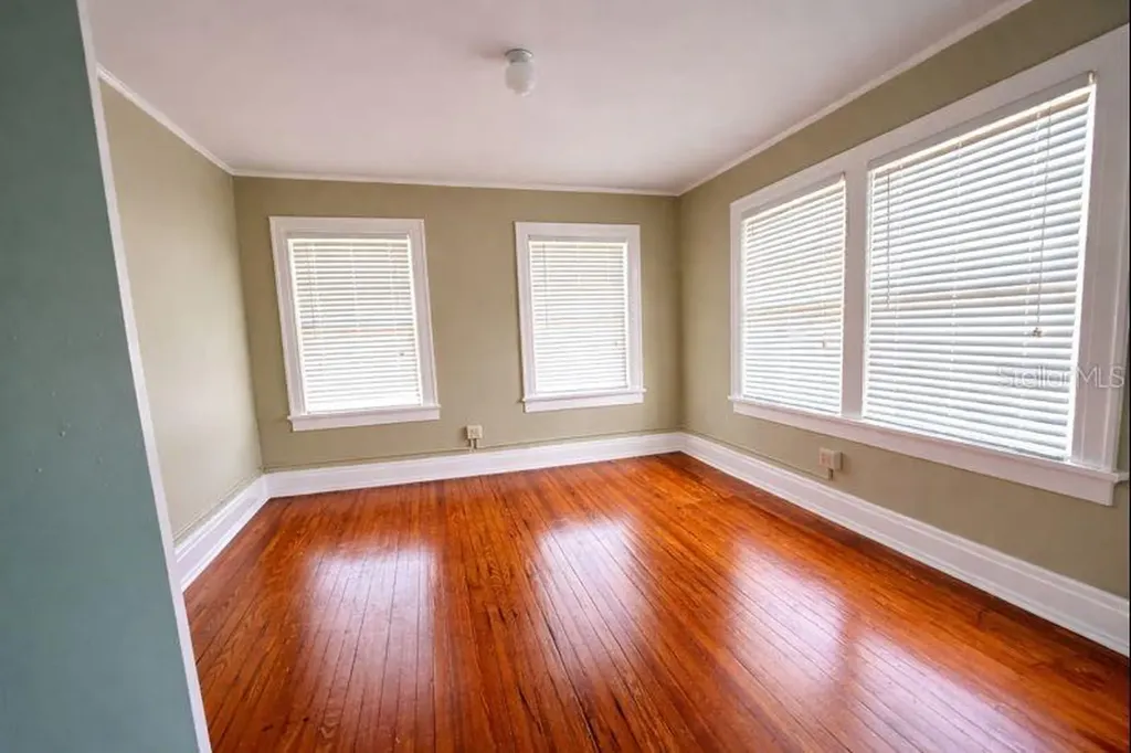 725 W Central Avenue Winter Haven FL 33880