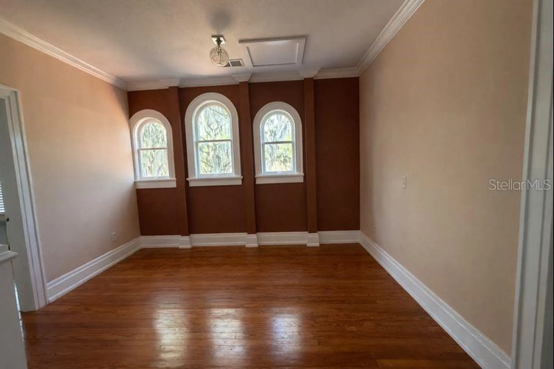 725 W Central Avenue Winter Haven FL 33880