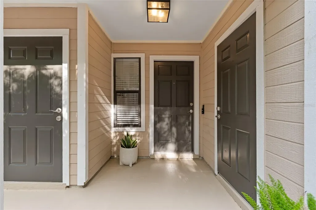 3953 NW 7th Place Gainesville FL 32607