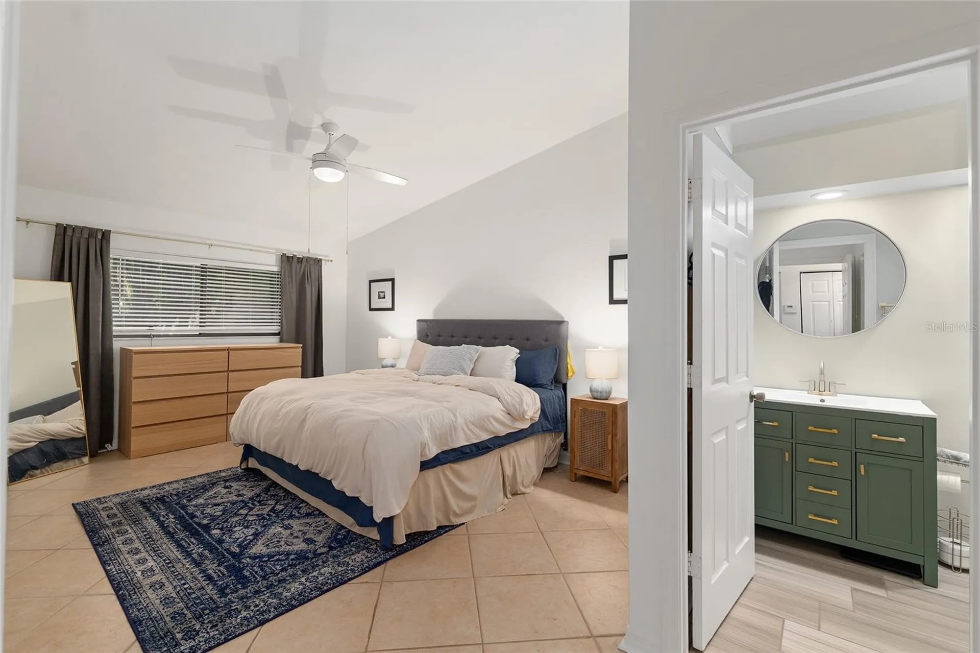 3953 NW 7th Place Gainesville FL 32607