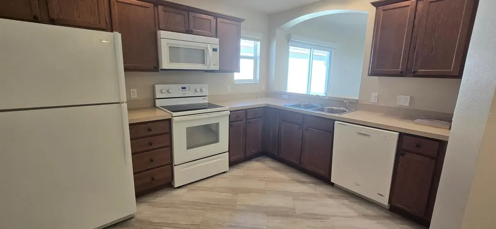 2577 Lindewood Street The Villages FL 32163