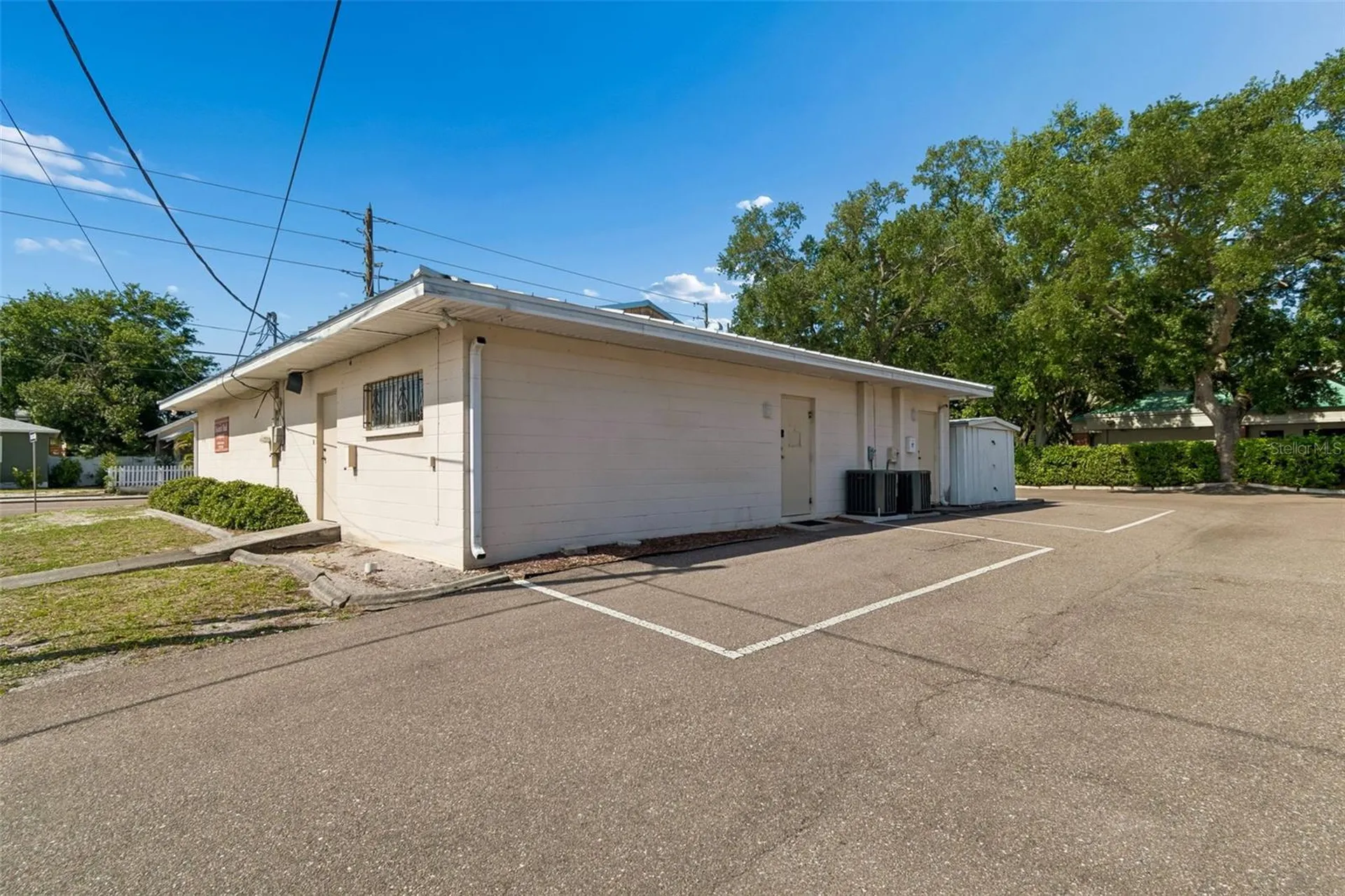 1401 9th Avenue N St Petersburg FL 33705