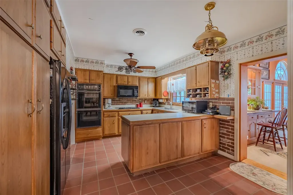 805 E Sylvan Drive Brandon FL 33510