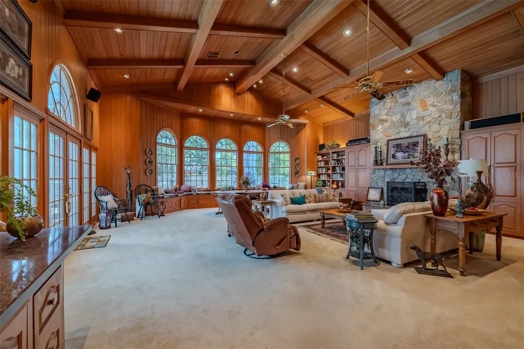805 E Sylvan Drive Brandon FL 33510