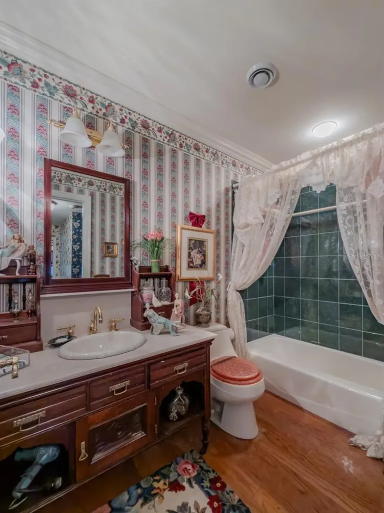 805 E Sylvan Drive Brandon FL 33510