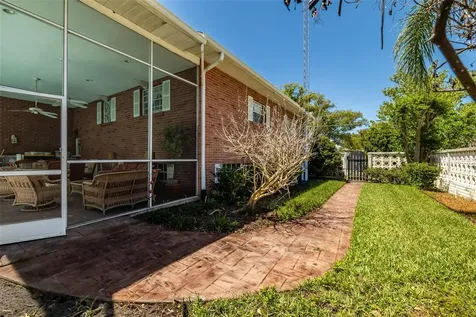 805 E Sylvan Drive Brandon FL 33510