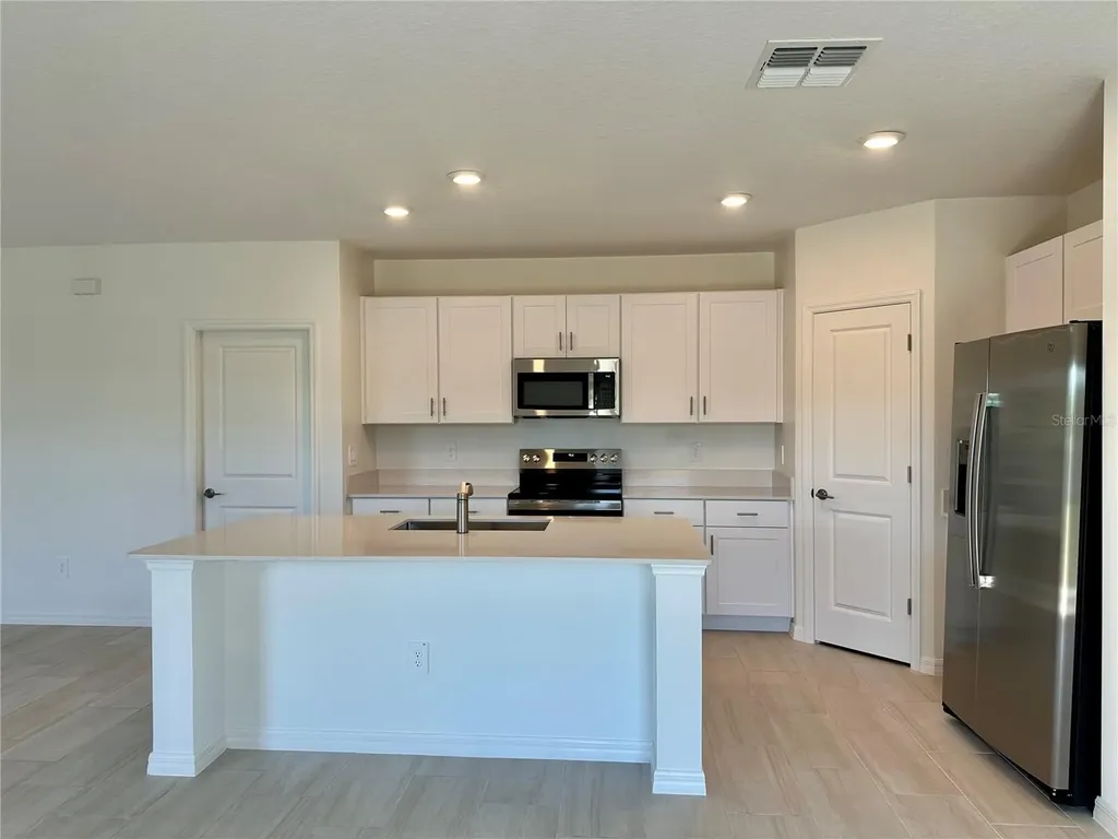 17761 Pleasantview Boulevard Land O Lakes FL 34638