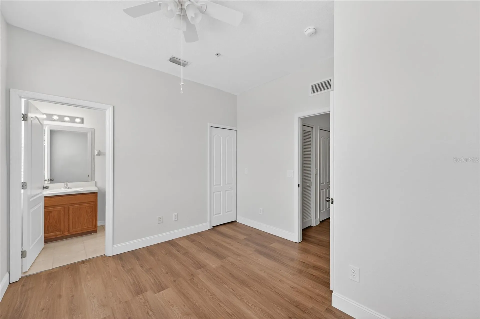 216 Deepcove Road Winter Garden FL 34787