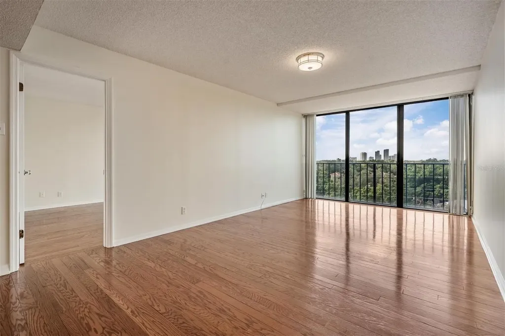 3211 W Swann Avenue Tampa FL 33609