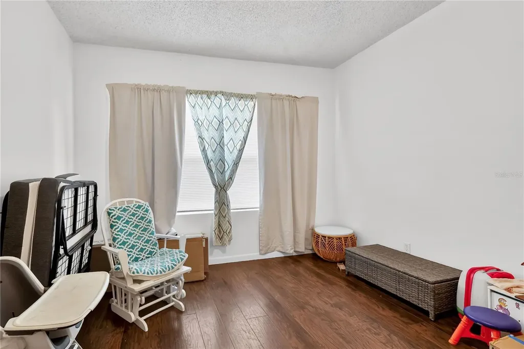 2010 Lee Drive Valrico FL 33594