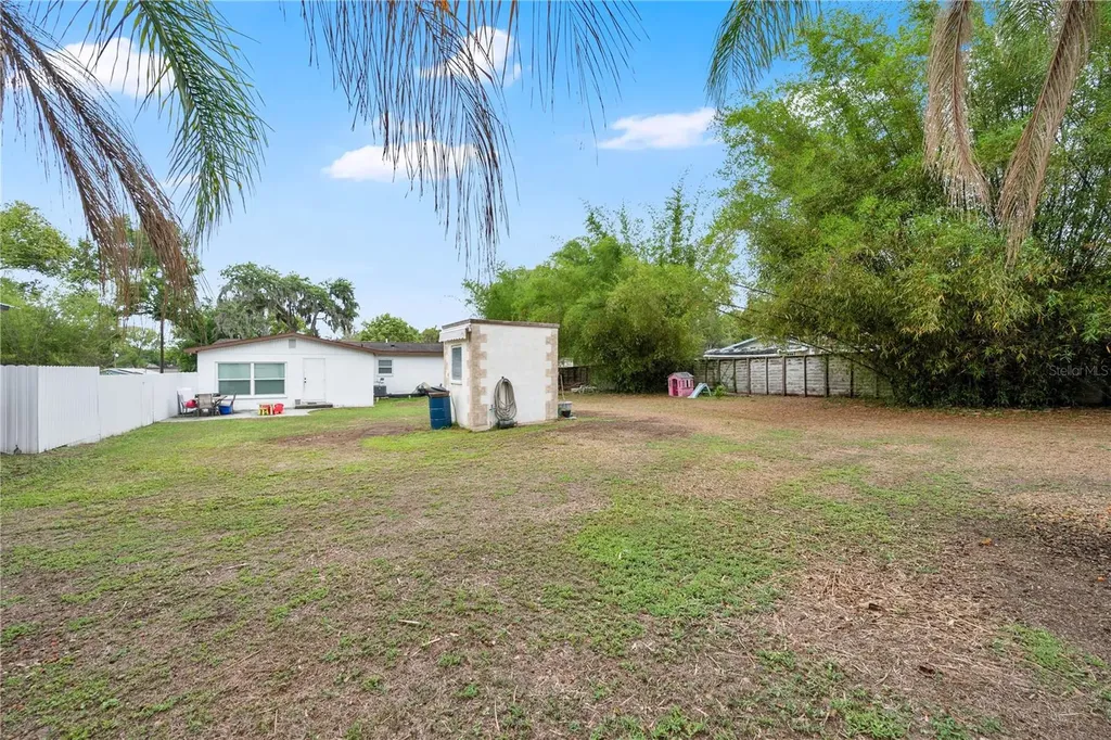 2010 Lee Drive Valrico FL 33594