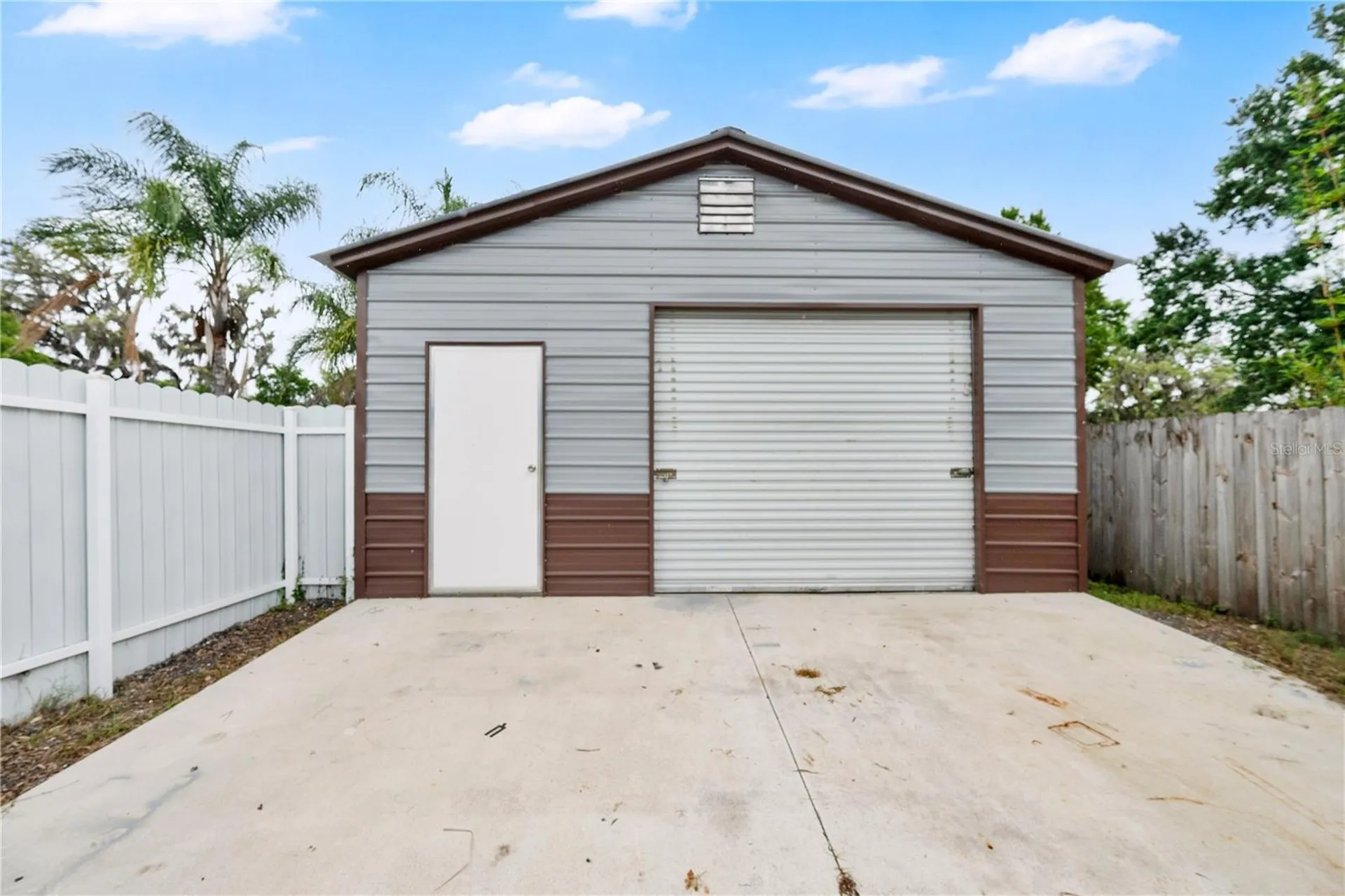 2010 Lee Drive Valrico FL 33594