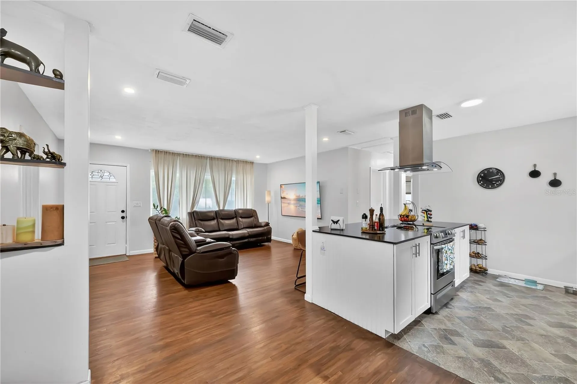 2010 Lee Drive Valrico FL 33594