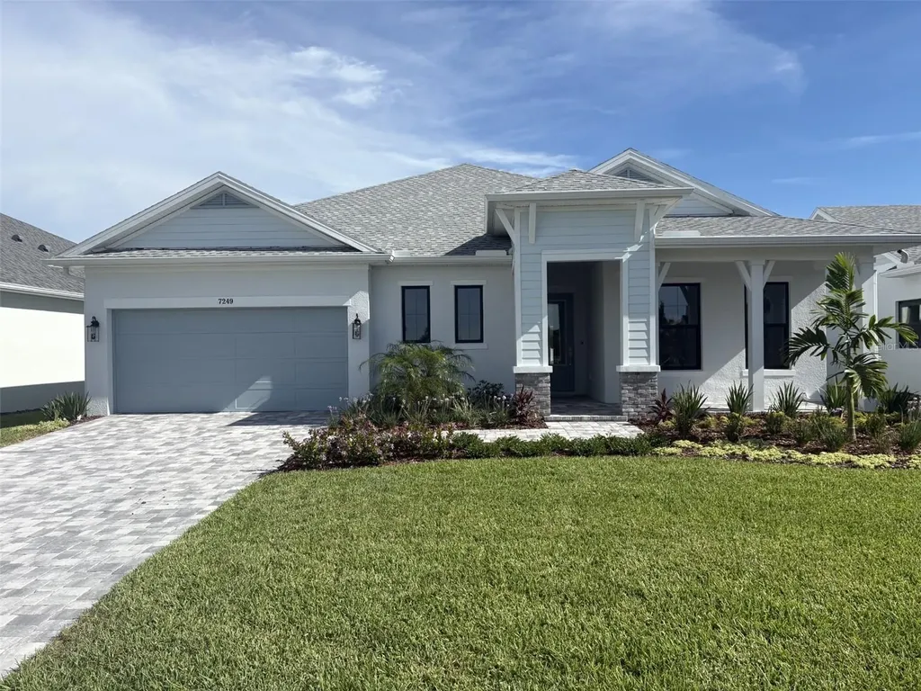 7249 Meadowshade Court Sarasota FL 34241