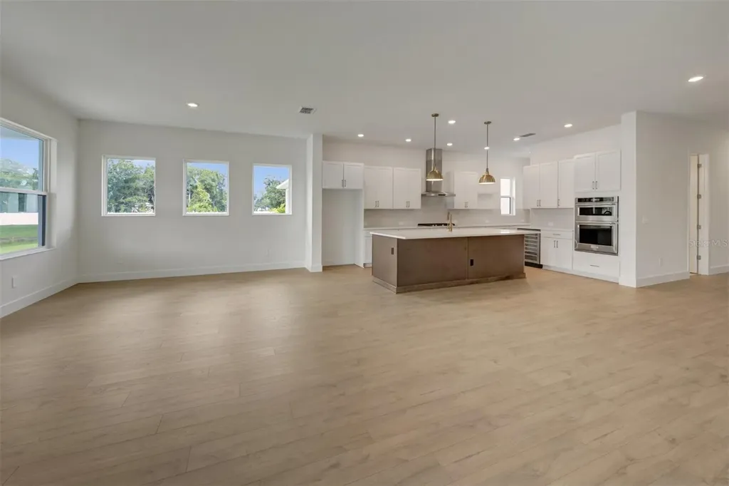 7249 Meadowshade Court Sarasota FL 34241