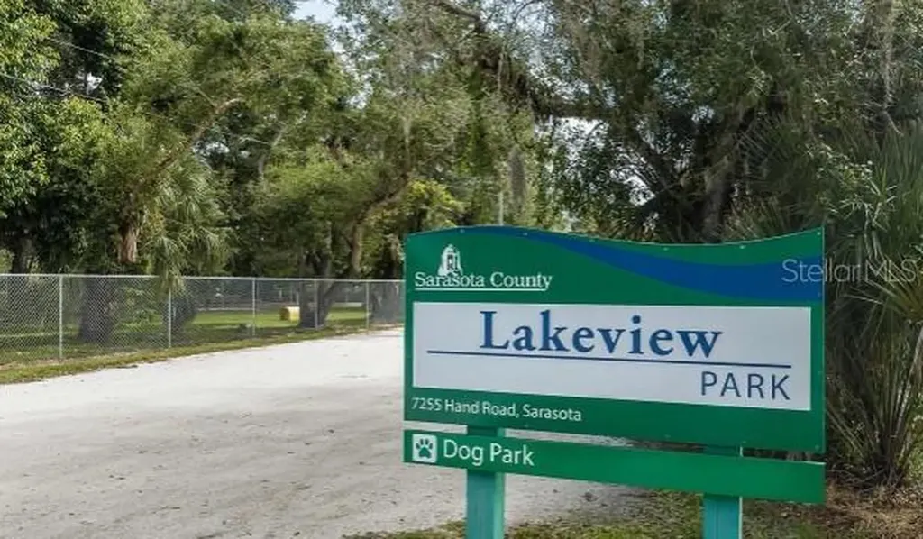 7249 Meadowshade Court Sarasota FL 34241