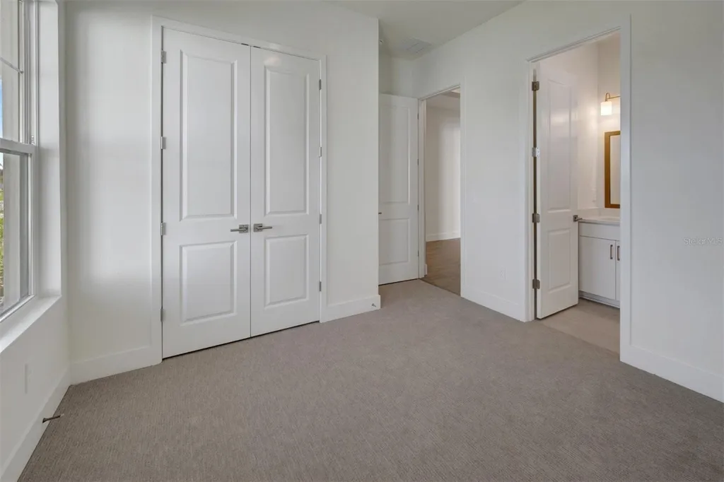 7249 Meadowshade Court Sarasota FL 34241