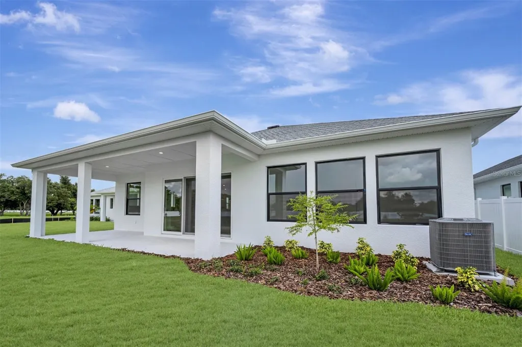 7249 Meadowshade Court Sarasota FL 34241