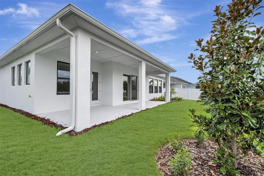 7249 Meadowshade Court Sarasota FL 34241